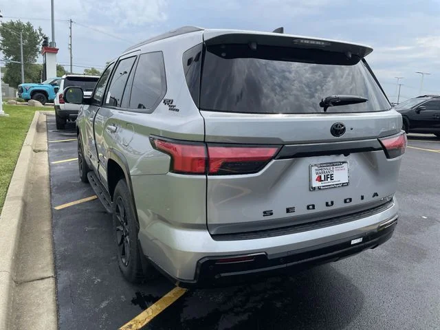 New 2026 Celestial Silver Metallic Toyota  Platinum image 31