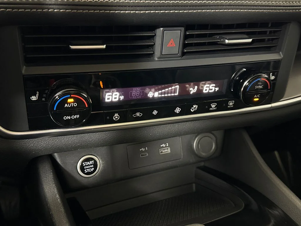 Used 2023 Super Black Nissan SV image 23