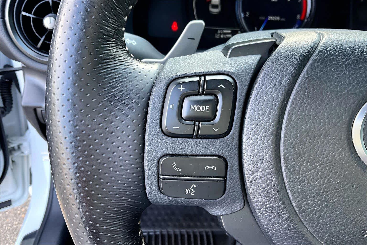 Used 2023 Ultra White Lexus F SPORT image 23