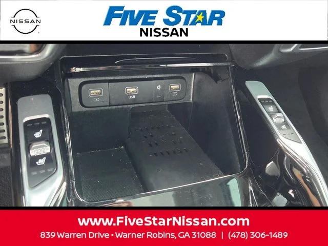 Used 2023 Silver Kia SX-Prestige image 25
