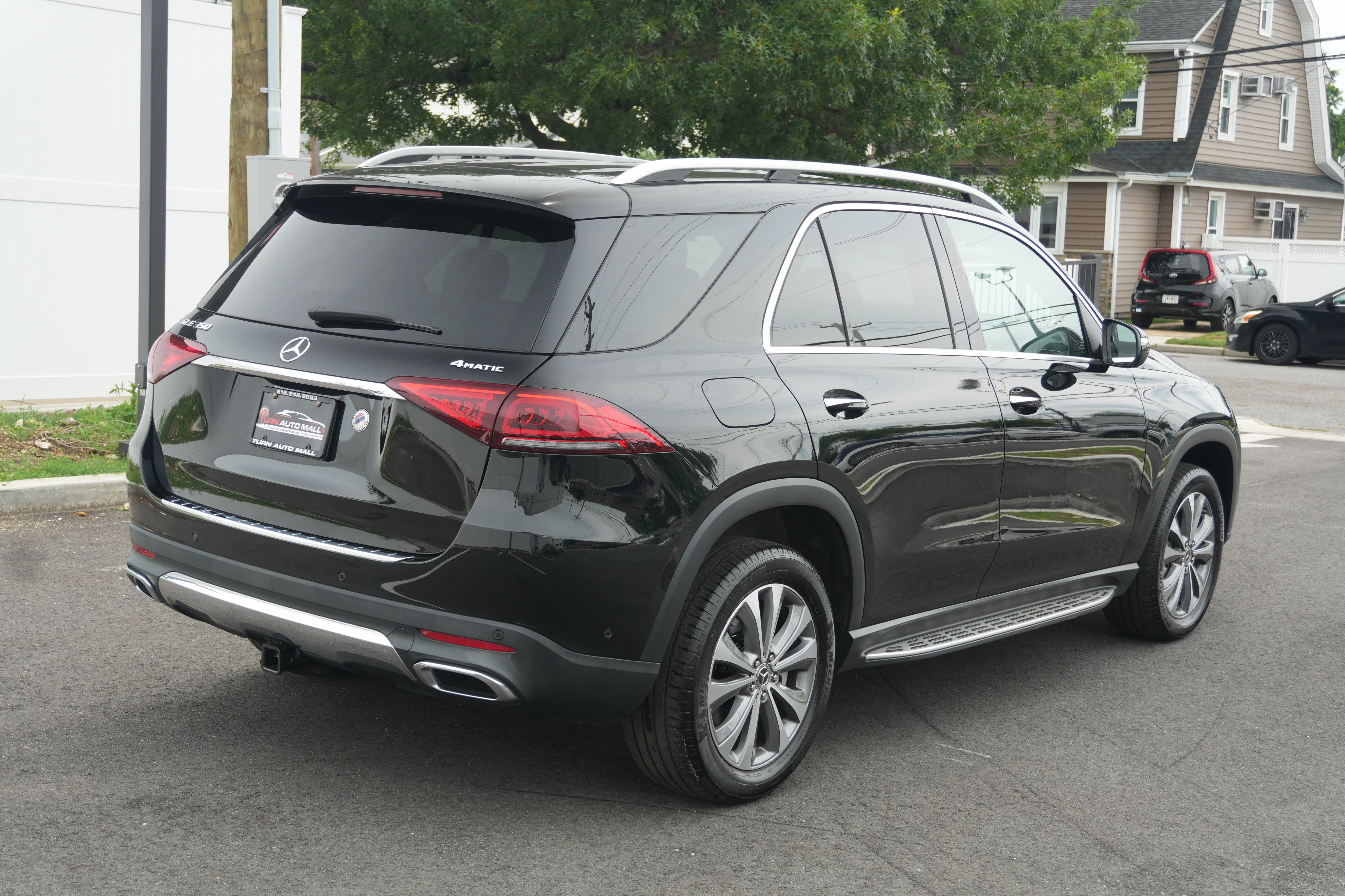 Used 2020 Black Mercedes-Benz GLE 350 image 5