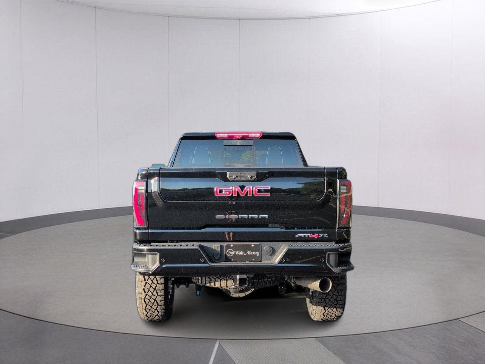 New 2026 Onyx Black GMC AT4X image 4