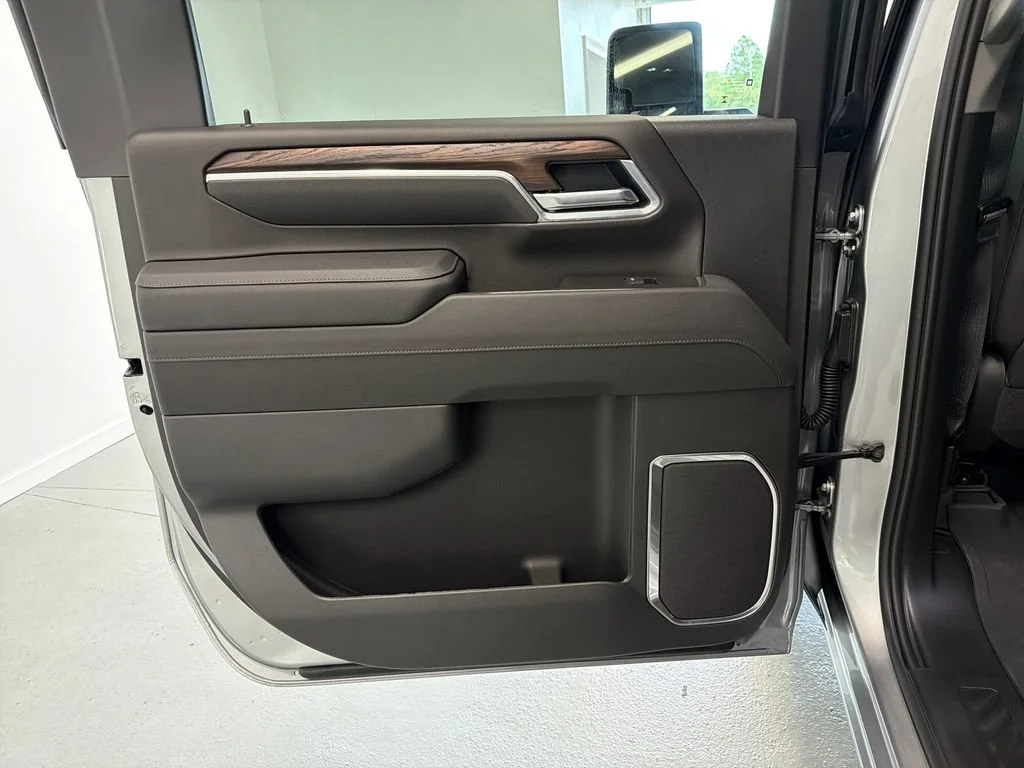 New 2026 Sterling Metallic GMC SLT image 8