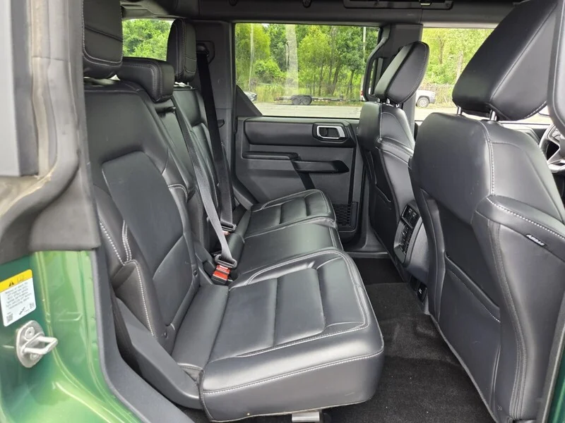 Used 2025 Green Metallic FORD OUTER BANKS 4 DOOR 4X4 image 18