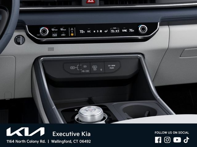 New 2027 Silver Kia  image 23