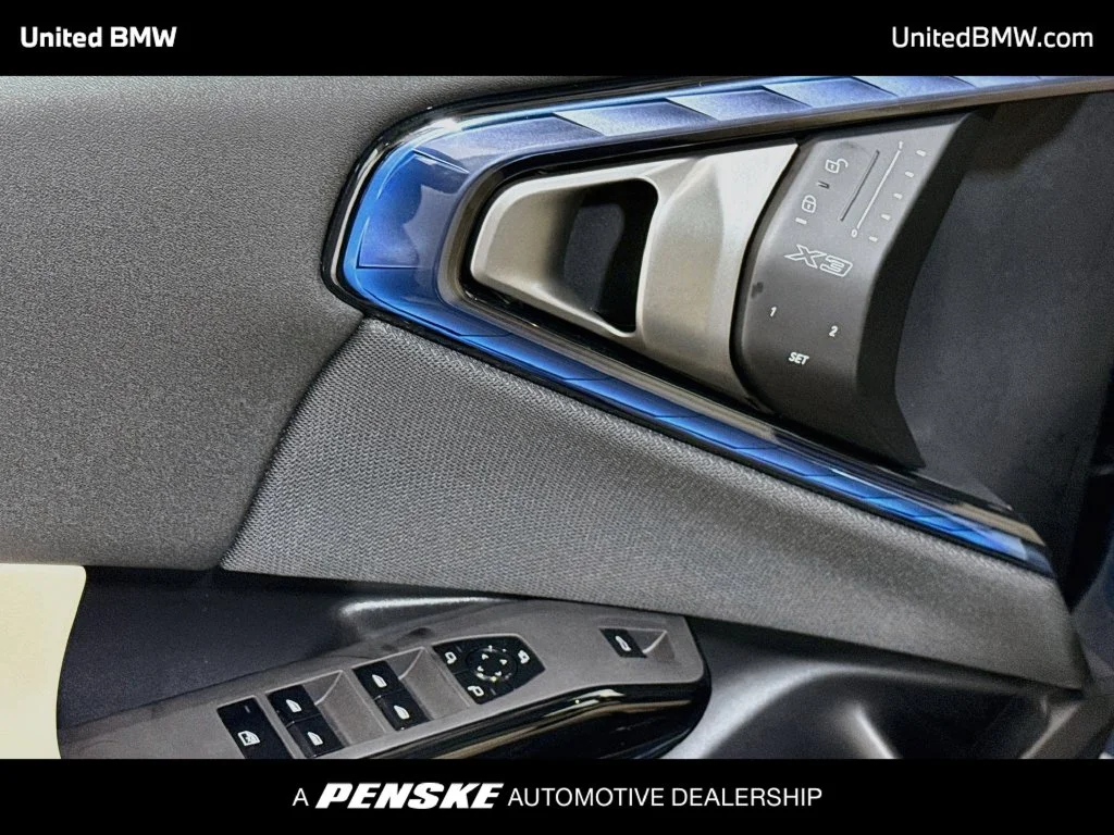 New 2026 Arctic Race Blue metallic BMW 30 xDrive image 10