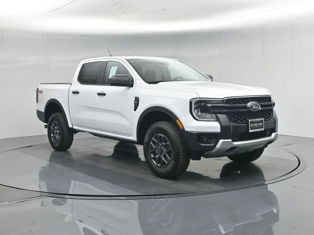 New 2026 Oxford White Ford XLT image 53