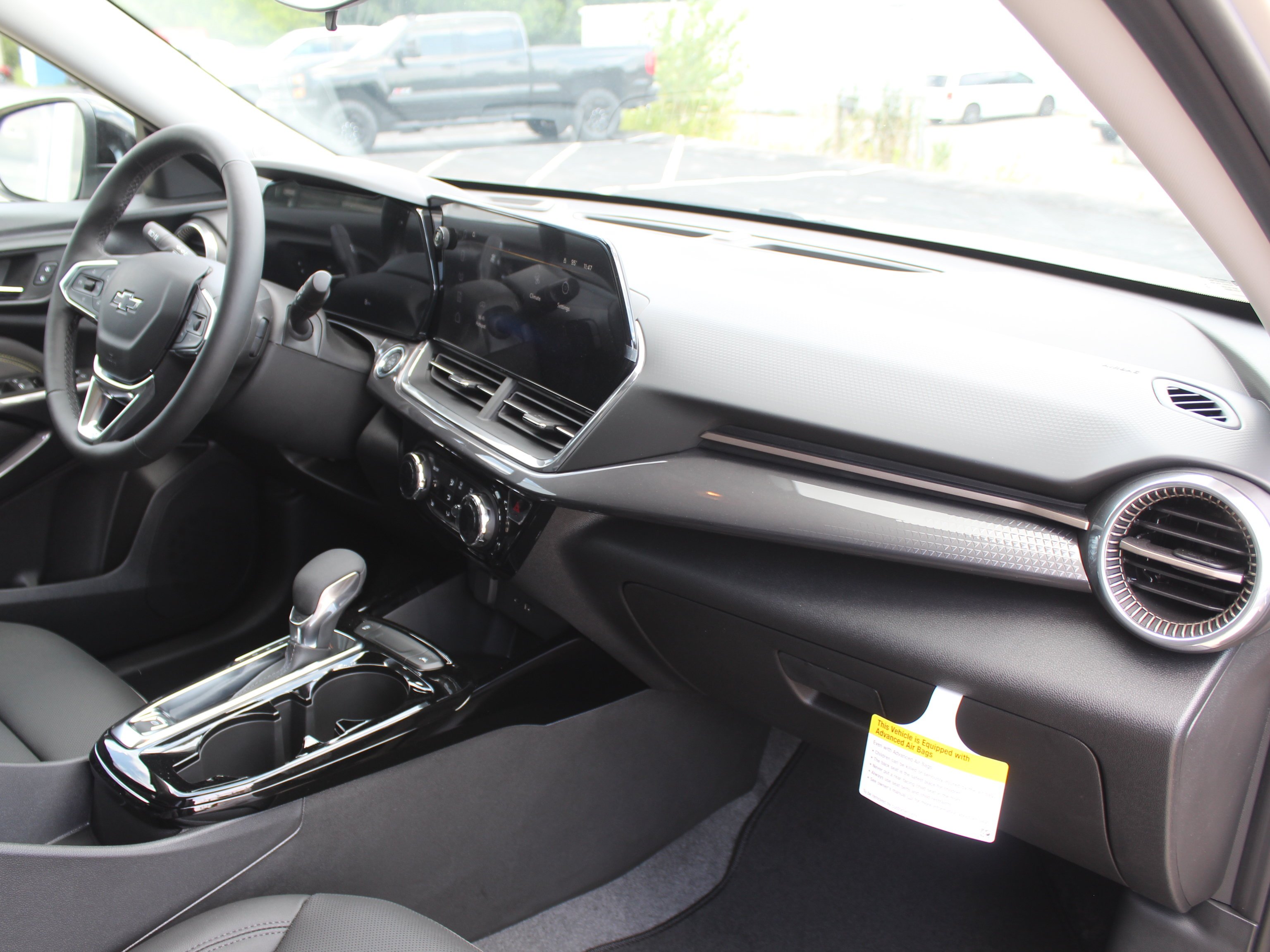 2026 Chevrolet Trax Activ - Photo 14