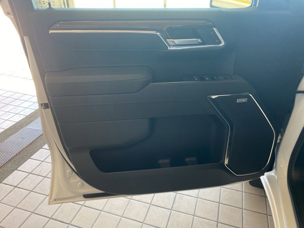 2026 Chevrolet Silverado 1500 RST - Photo 11