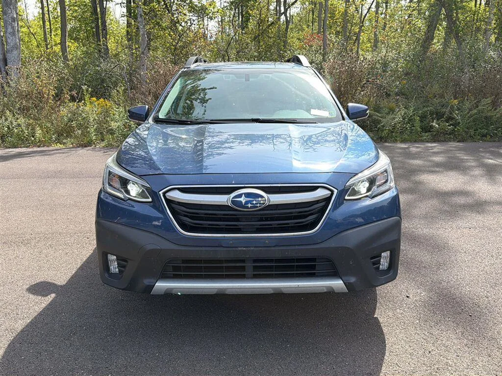 Used 2022 Abyss Blue Pearl Subaru Limited image 13
