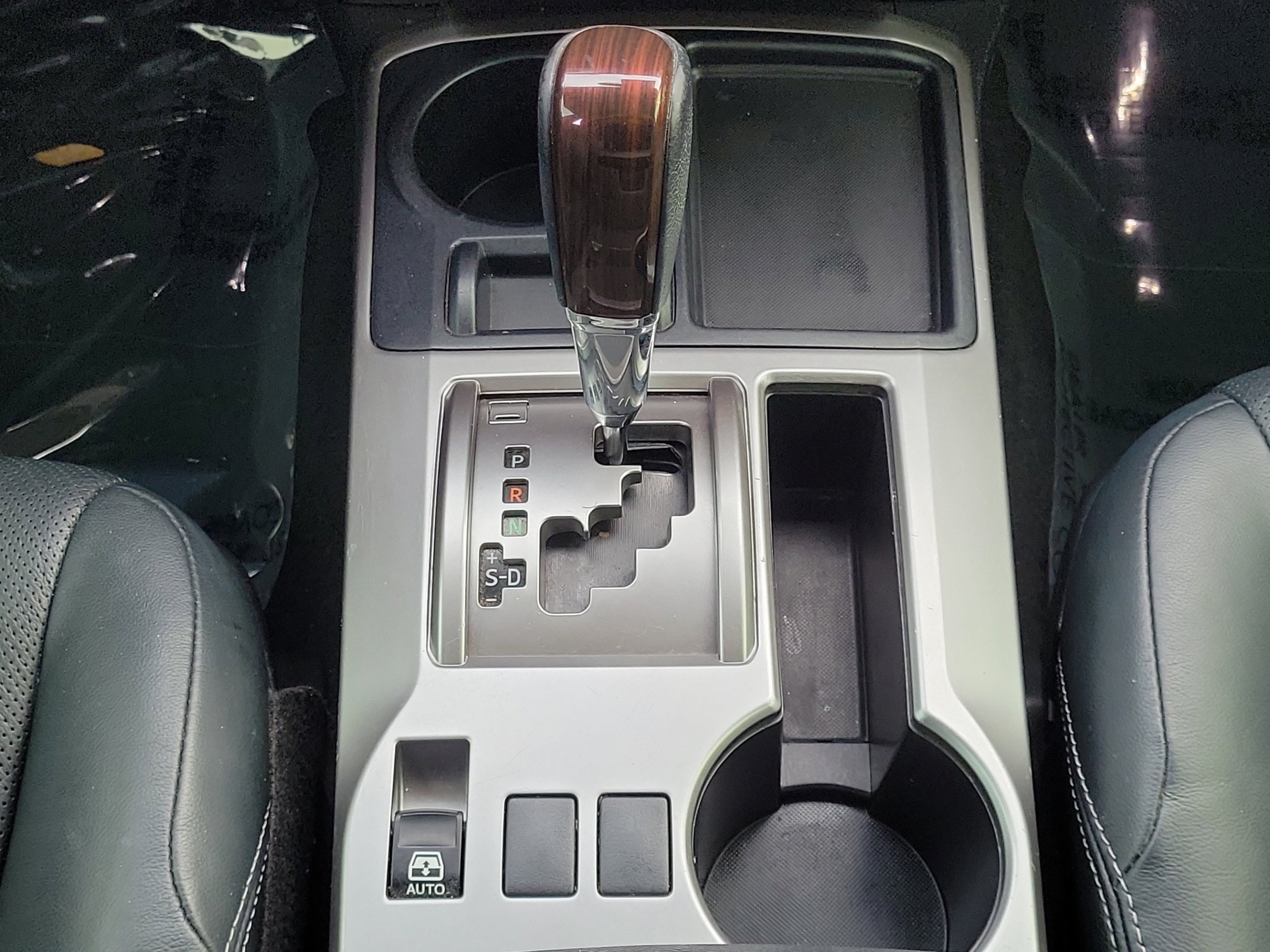 Used 2022 White Toyota Limited image 20