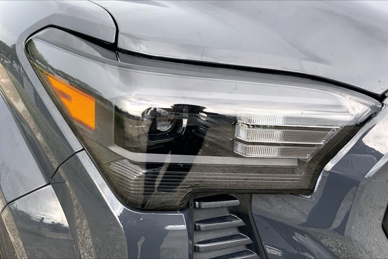 Used 2025 Underground Toyota SR image 27