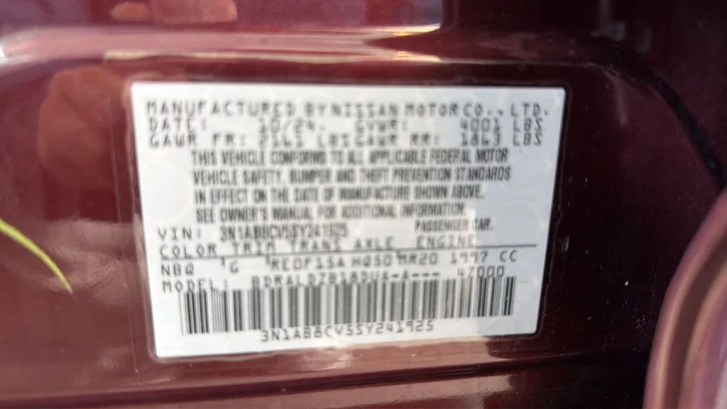 Certified Used 2025 Rosewood Nissan SV image 18