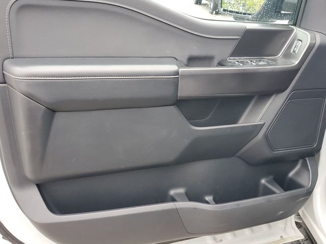 Certified Used 2024 Avalanche Ford XLT image 40