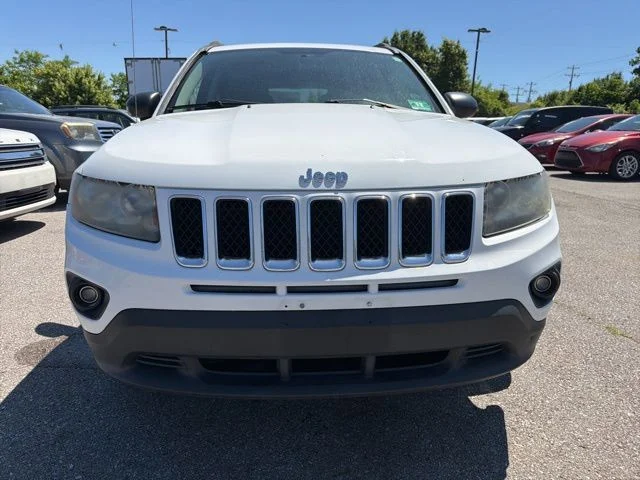 Used 2014 White Jeep Sport image 2