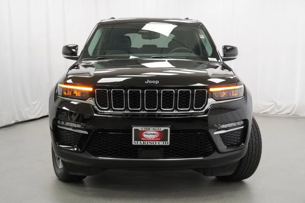 Used 2022 Black Jeep 4xe image 8