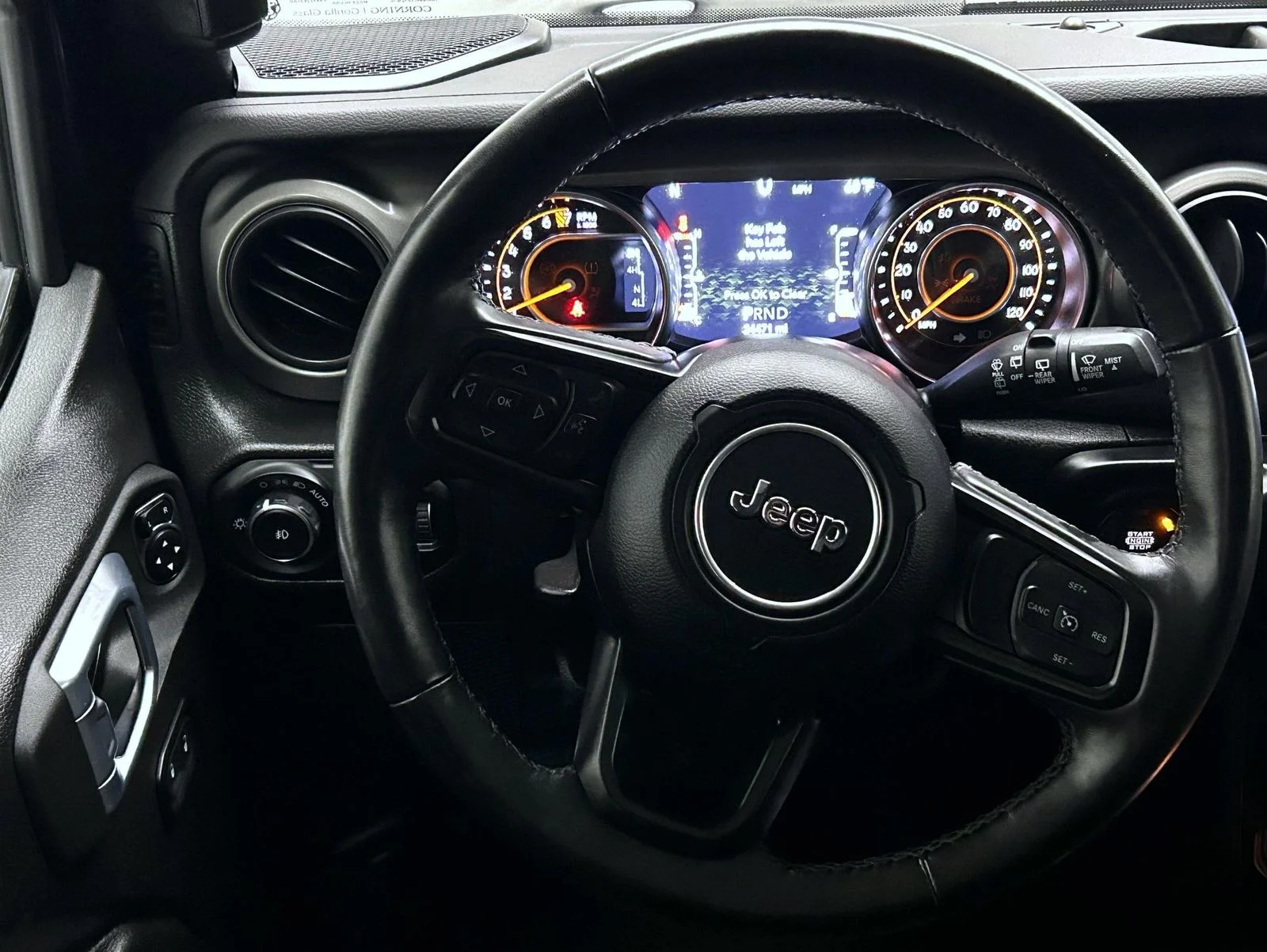 Used 2022 Black Jeep Unlimited Sport S image 12