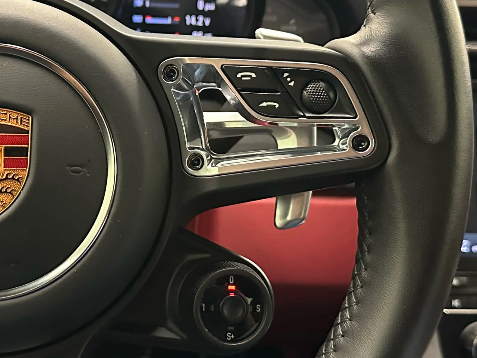 Used 2019 Agate Grey Metallic Porsche Carrera GTS image 29