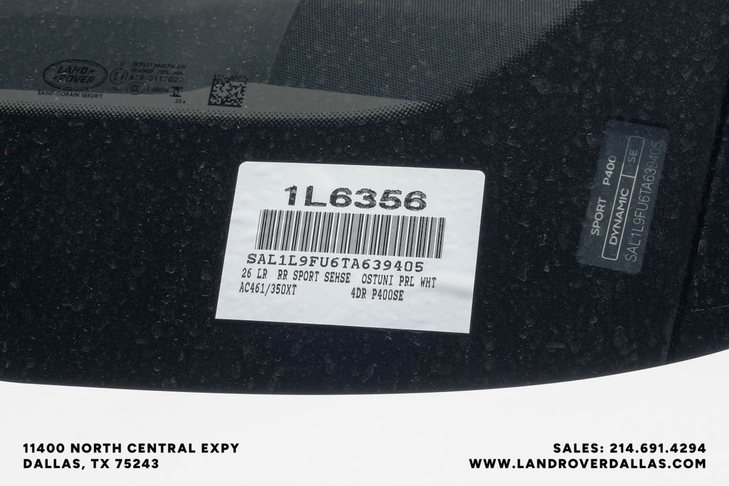 New 2026 Ostuni Pearl Wht Prem Met Land Rover Dynamic SE image 54