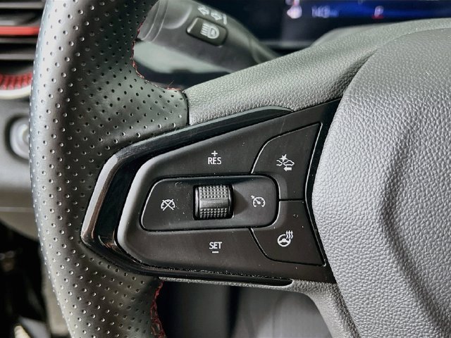2024 Chevrolet Trax RS - Photo 13