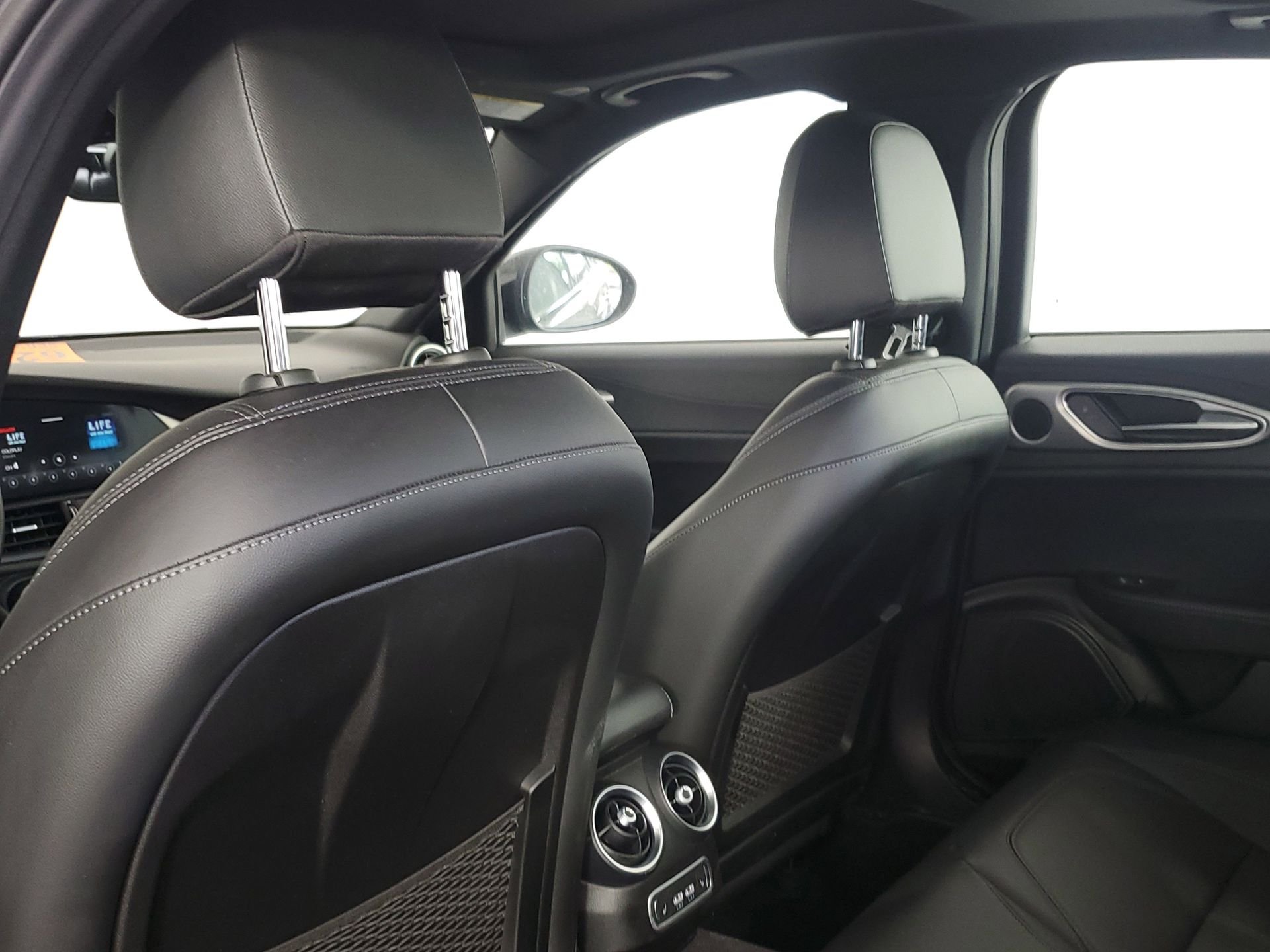 2024 Alfa Romeo Giulia Ti - Photo 50