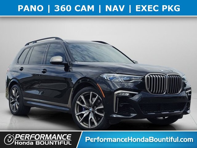 2022 BMW X7 M50i