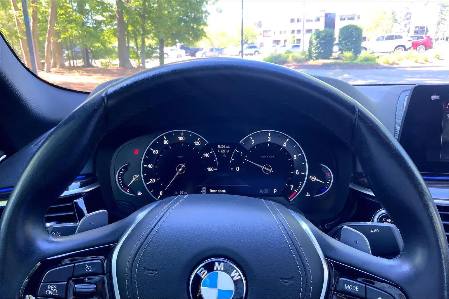 Used 2017 Dark Graphite Metallic BMW 540i xDrive image 25