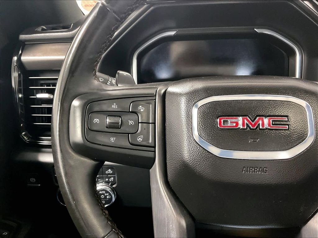 Used 2024 White GMC AT4 image 36