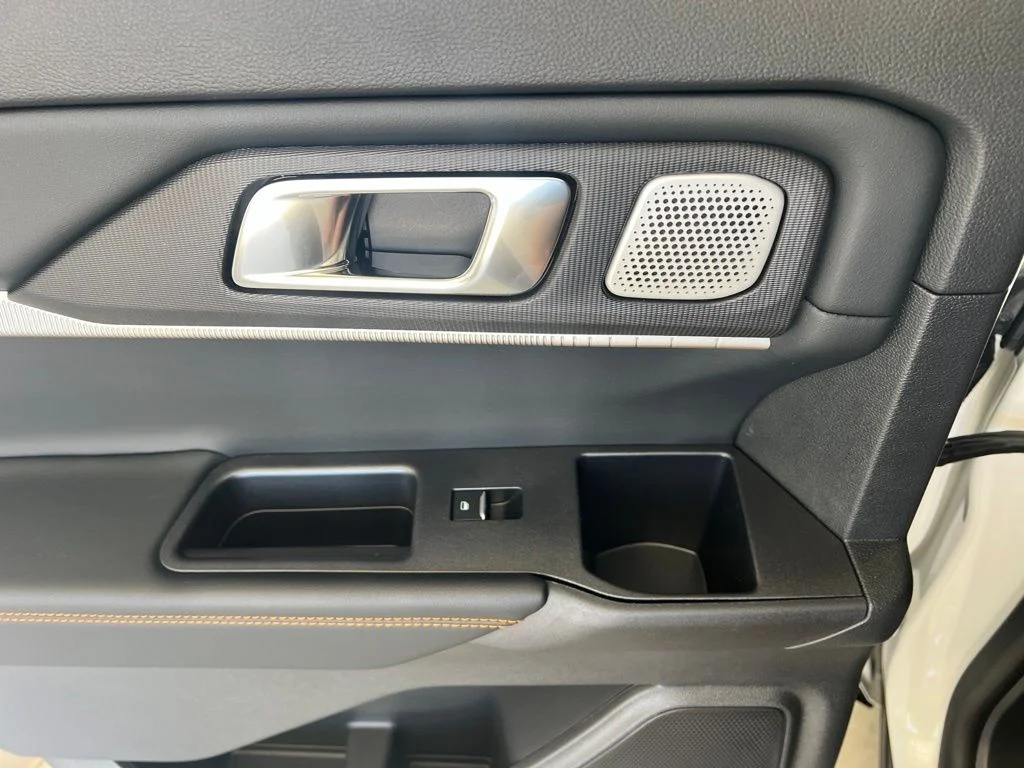 New 2026 Star White Metallic Tri-Coat Ford Tremor® image 25