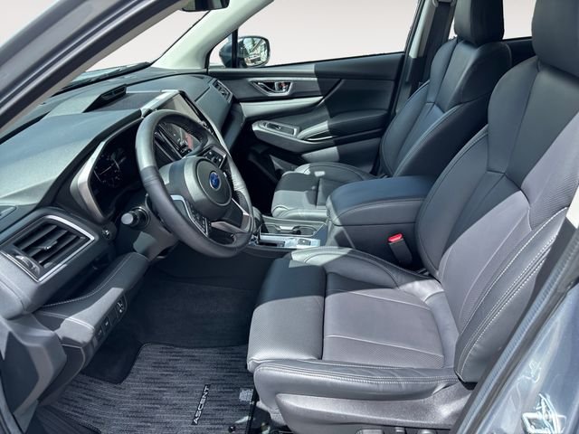 Certified Used 2024 Ice Silver Metallic Subaru Limited image 9