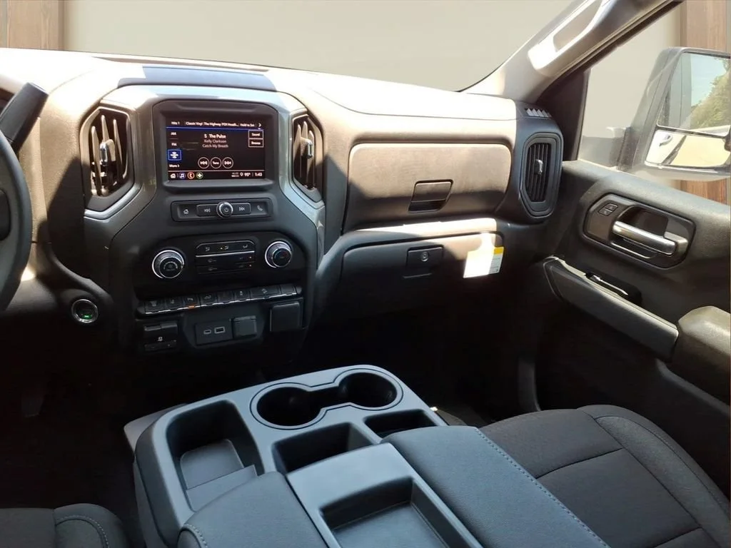 2026 Chevrolet Silverado 2500 HD Custom - Photo 24