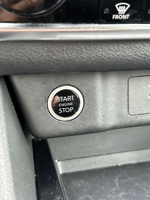 Used 2021 Gray Nissan SV image 30