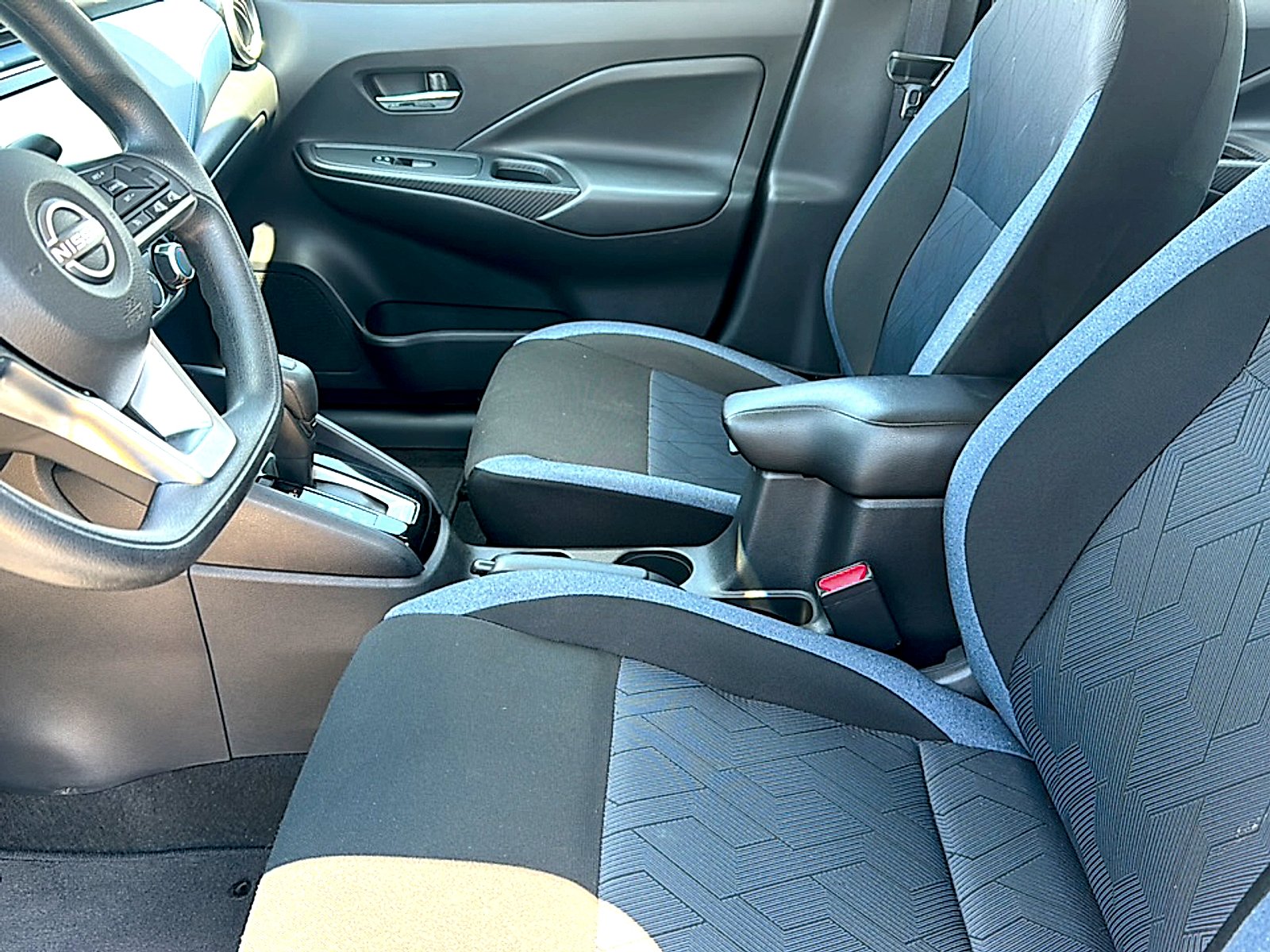 Used 2025 Gray Sky Pearl Nissan 1.6 SV image 6