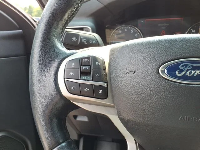 Used 2021 Gray Ford XLT image 24