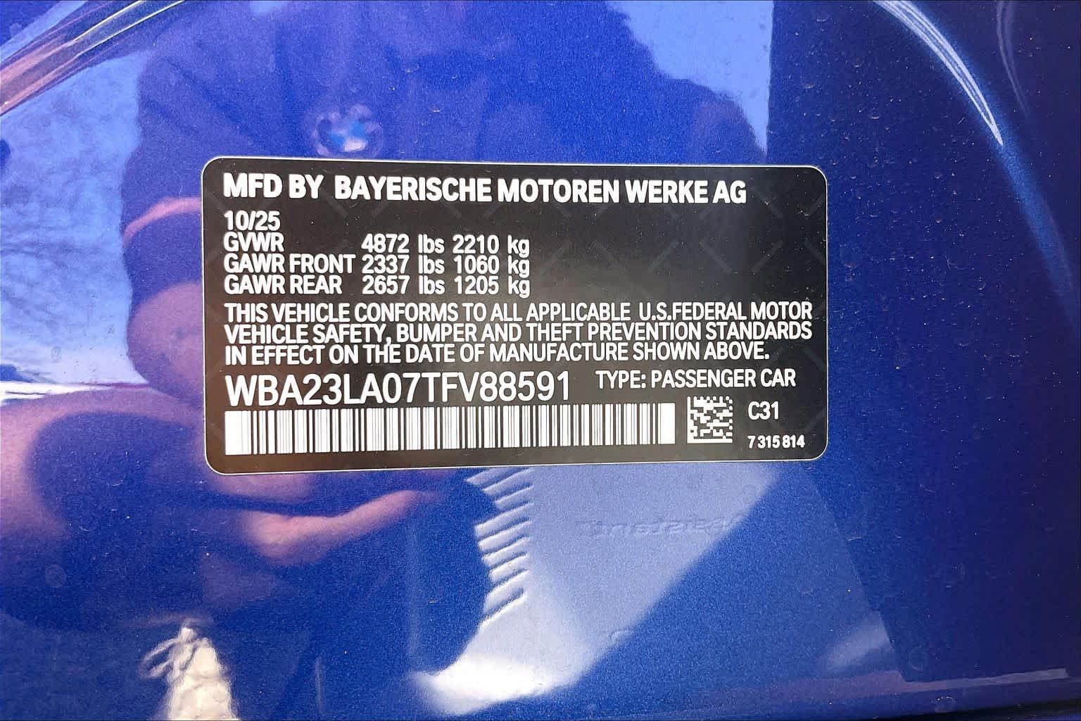 2026 BMW 3 Series 330i - Photo 18