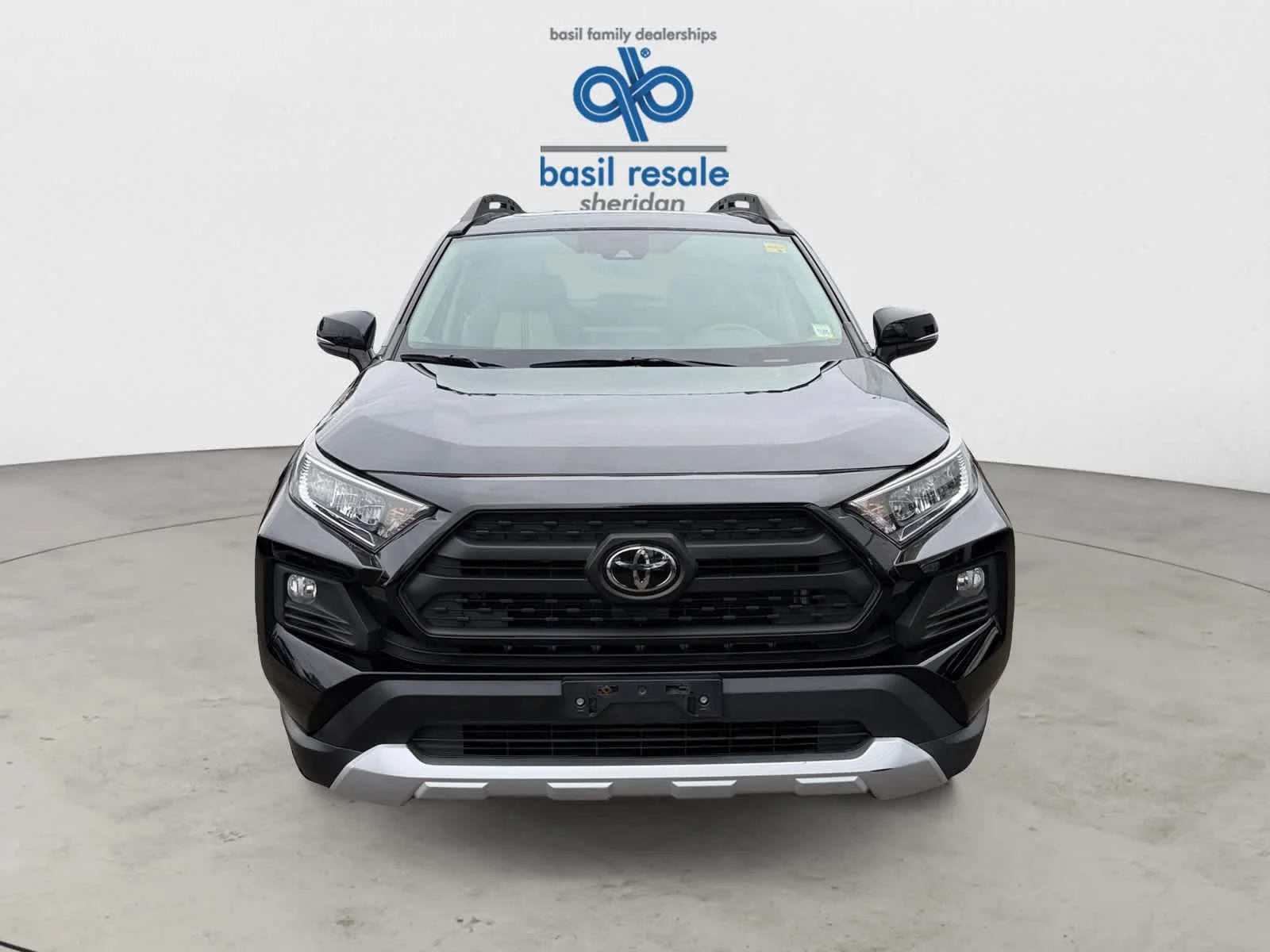 Used 2021 Midnight Black Metallic Toyota Adventure image 10