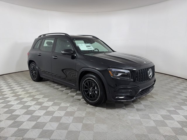 2026 Mercedes-Benz GLB AMG GLB 35 - Photo 14