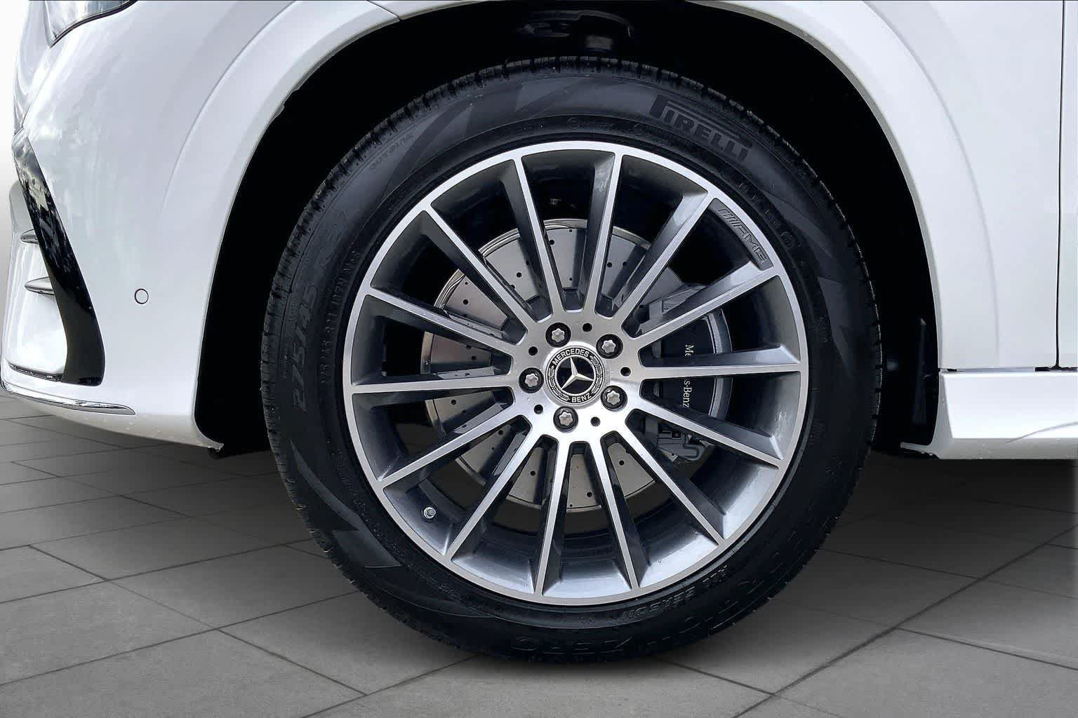 New 2026 Polar White Mercedes-Benz GLE 450 image 15