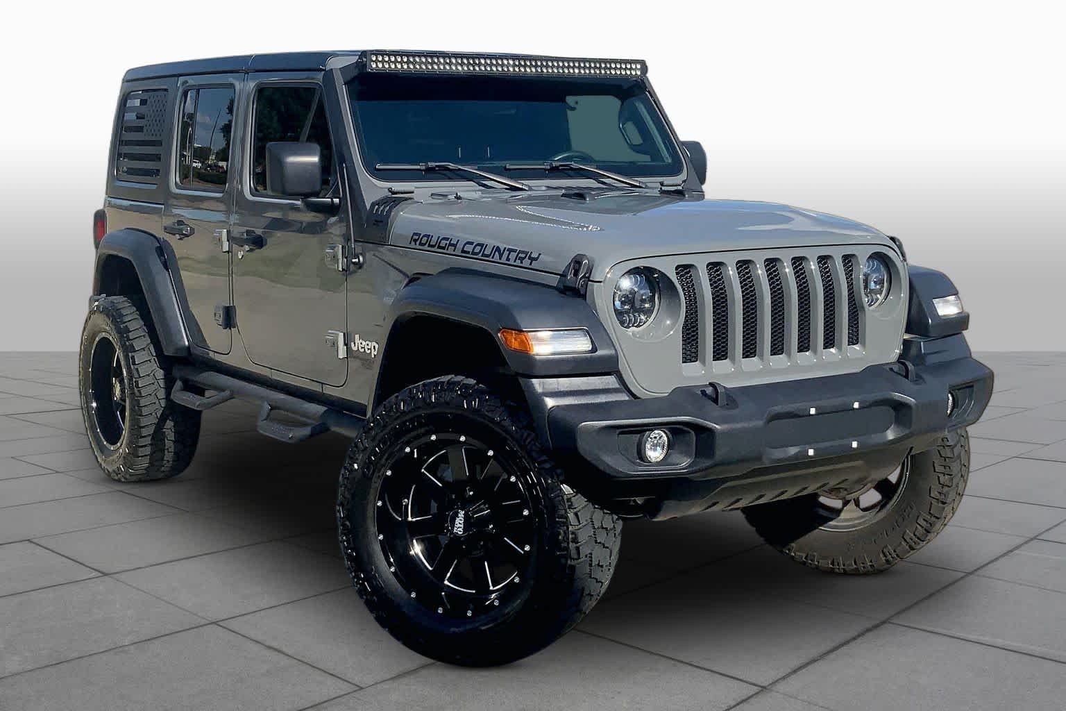 Used 2018 Sting-Gray Clearcoat Jeep Sport S image 3
