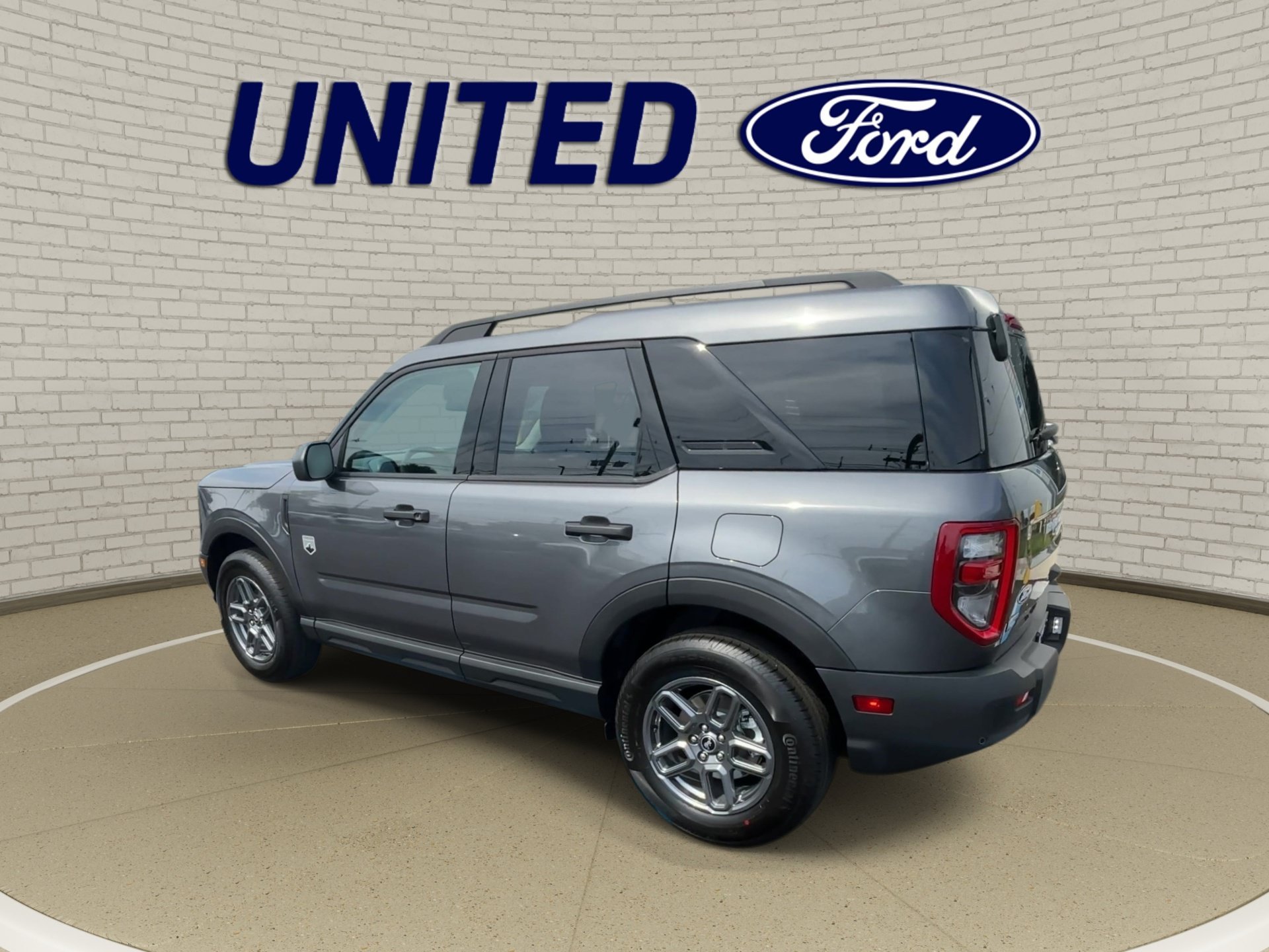 New 2026 Carbonized Gray Metallic Ford Big Bend® image 6