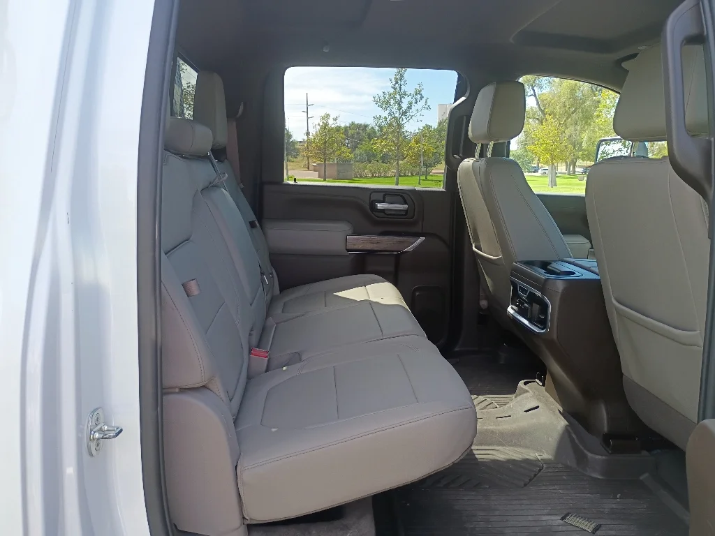 Used 2021 Summit White Chevrolet LTZ image 16