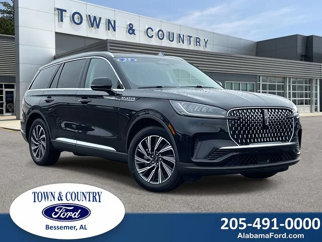 2025 Lincoln Aviator Premiere AWD's photo