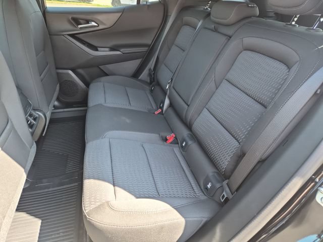 2027 Chevrolet Equinox LT - Photo 24