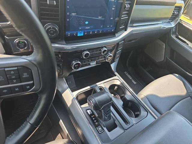 Used 2021 Blue Ford Lariat image 25
