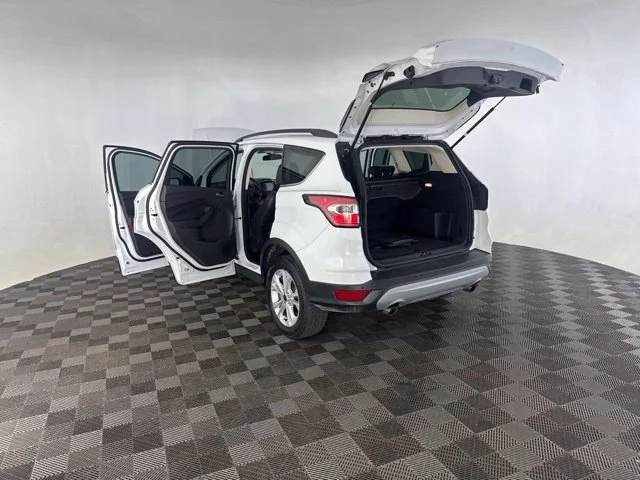 Used 2017 White Ford SE image 19