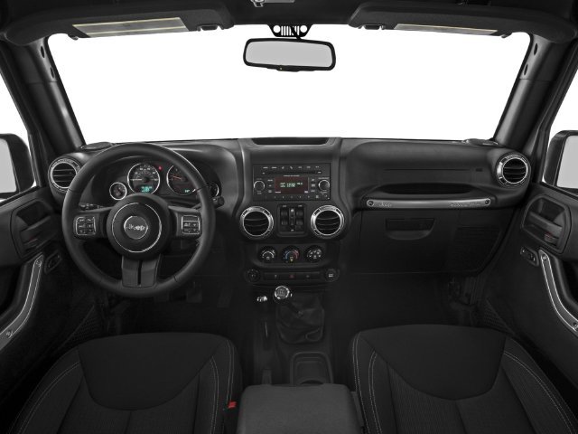 Used 2016 Silver Jeep Unlimited Sahara image 5