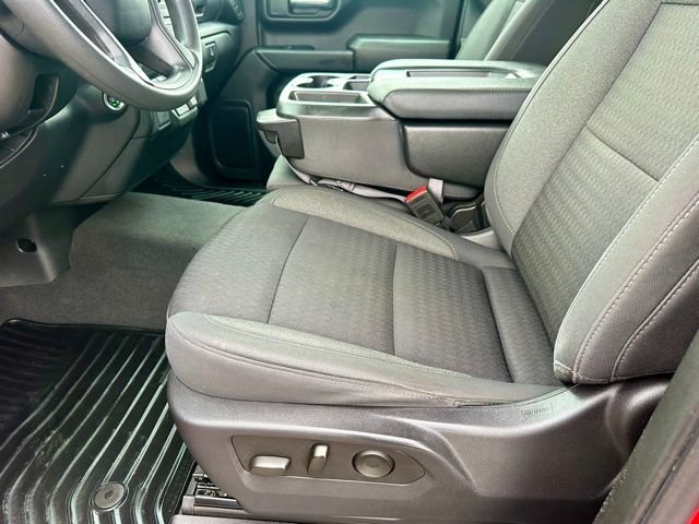 Used 2023 Red Chevrolet Custom image 15