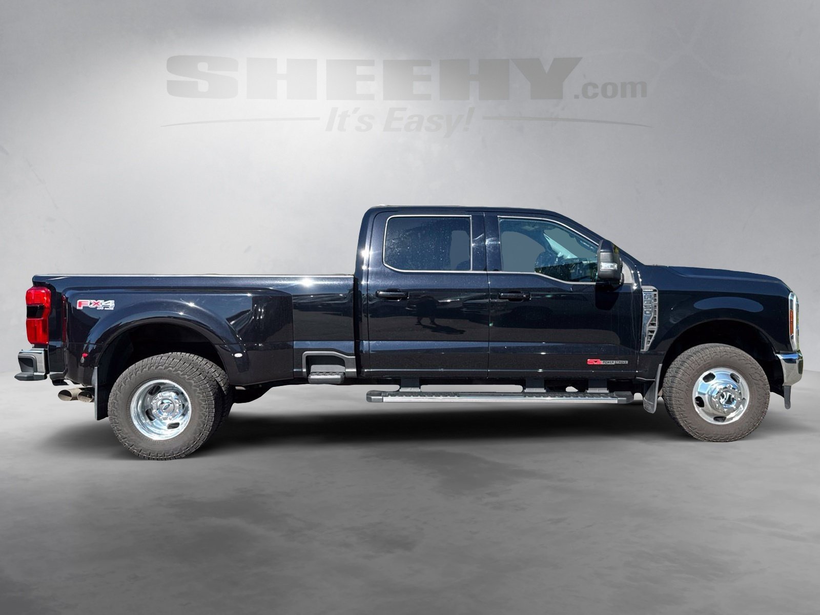 Used 2024 Black Ford Lariat image 9