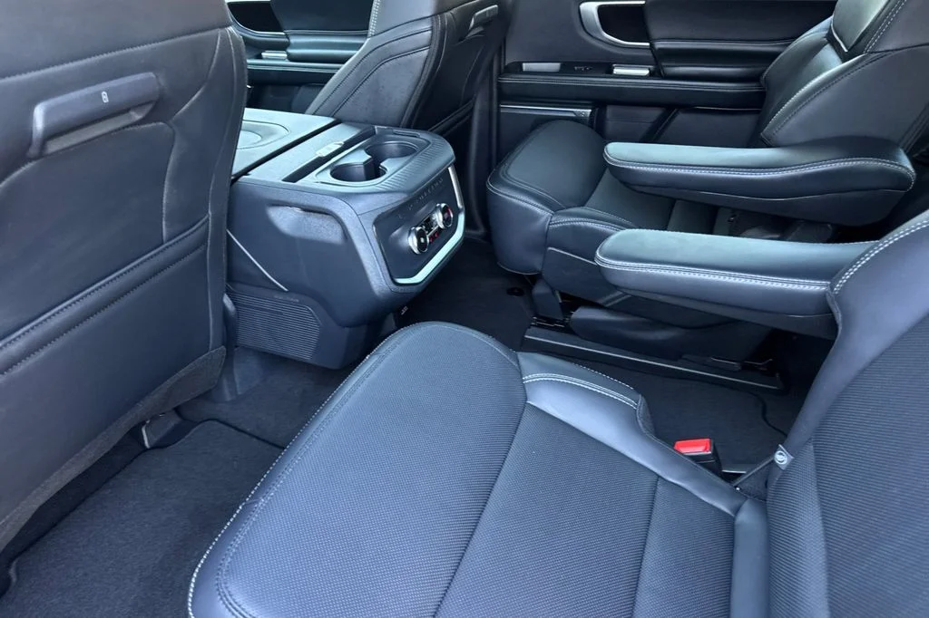 New 2026 Black Metallic Ford MAX Platinum® image 12
