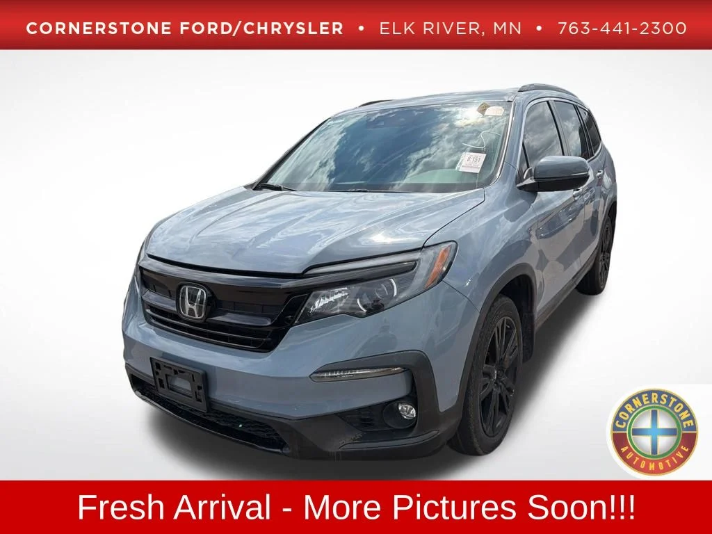2022 Honda Pilot SE AWD's photo
